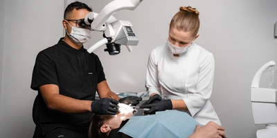 Глубокий кариес: признаки,лечение, стоимость, профилактика